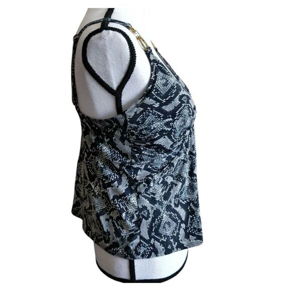 ✨Coco Reef Twist Green Snake Tankini Sz 34C & Small Swim Bikini✨ - Picture 3 of 10